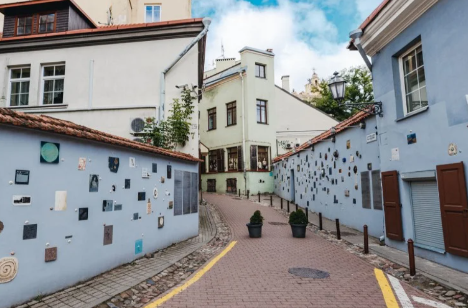 Literatų Street, Vilnius Old Town, Lithuania